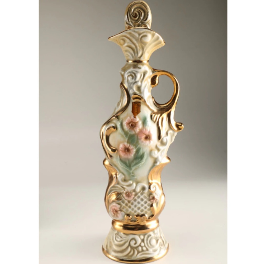 Vintage 1971 Regal China Jim Beam Decanter Vase